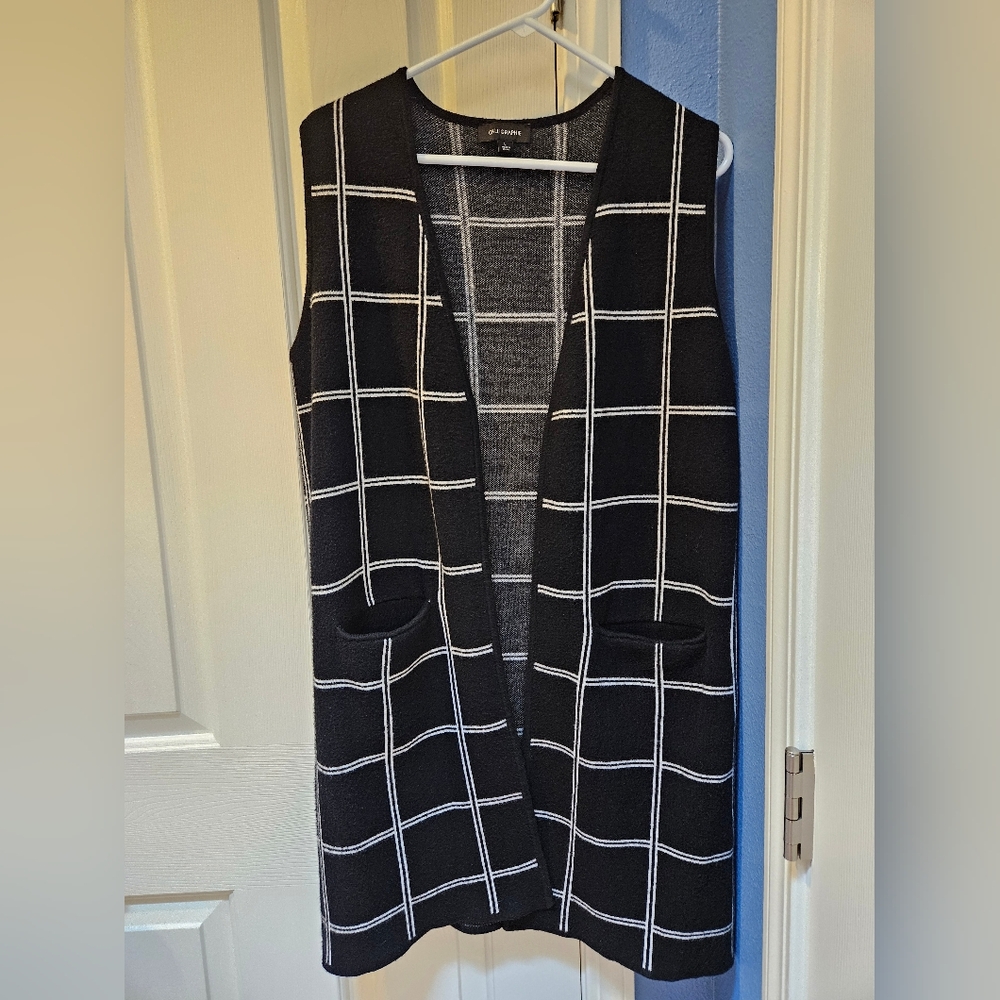 Black and White Women's Cardigan